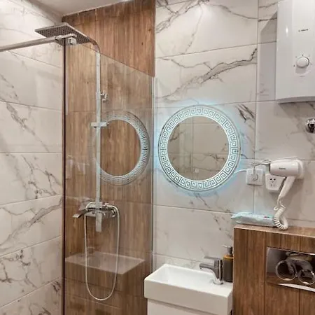 5 Star * Белград